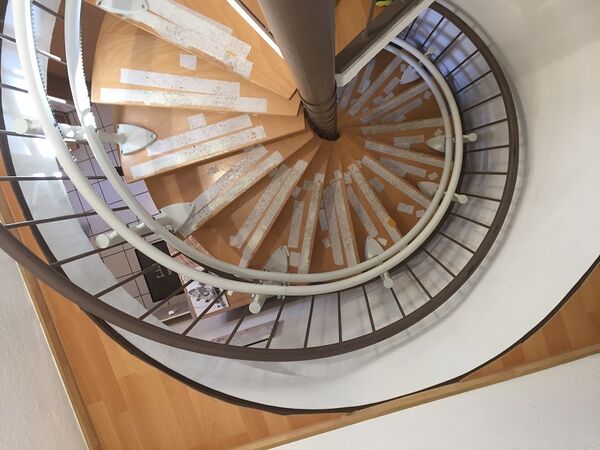 FITAL Treppenlifte - Treppenlift Wendeltreppe